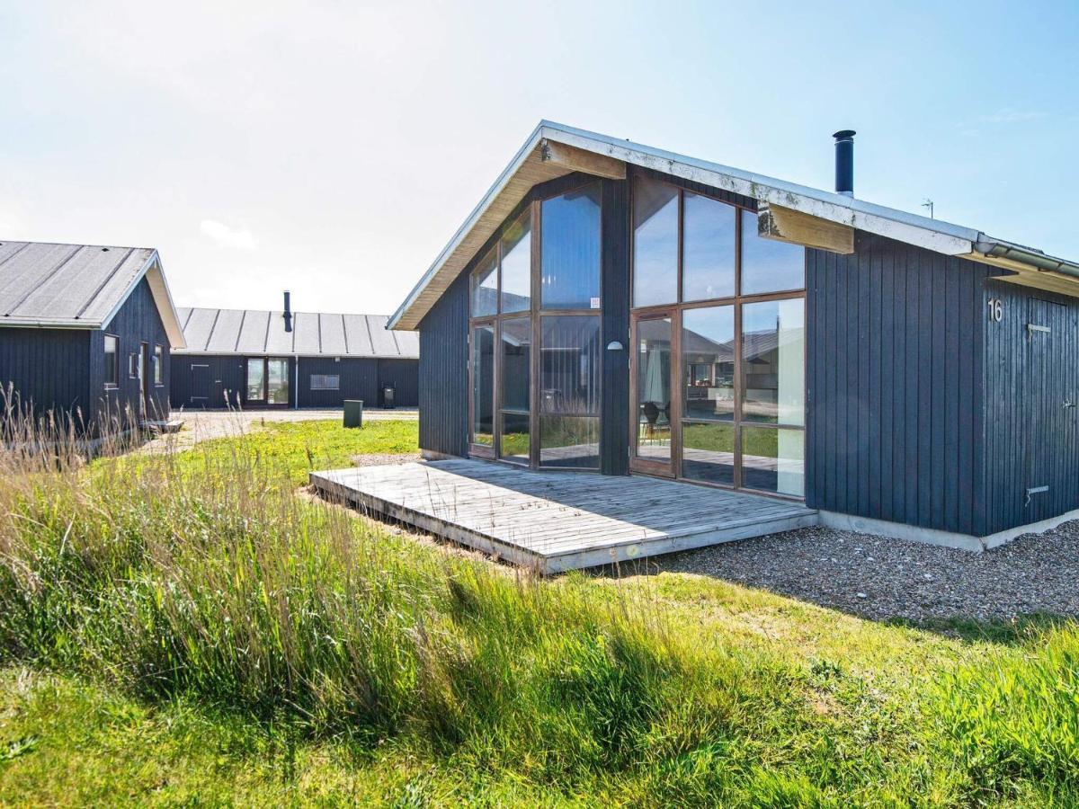 8 Person Holiday Home In 乌尔夫堡 外观 照片
