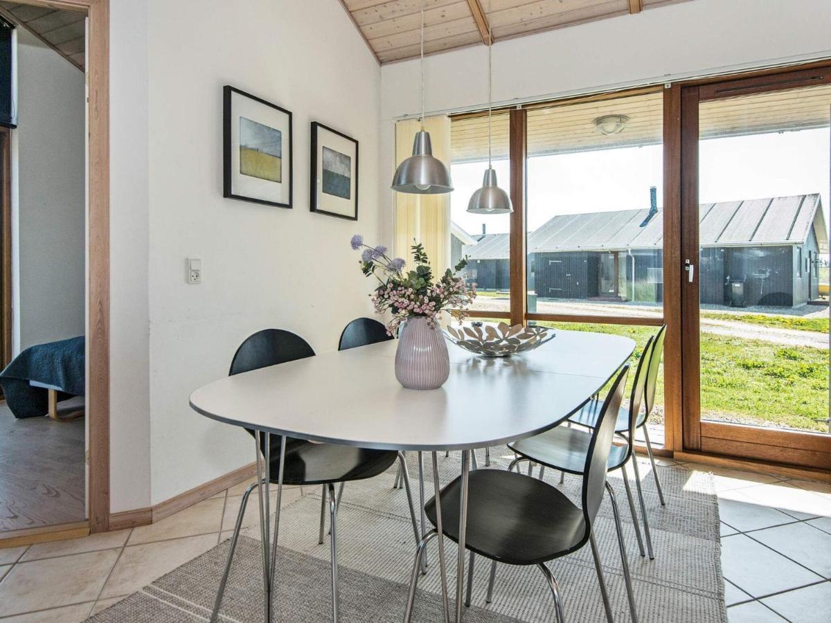 8 Person Holiday Home In 乌尔夫堡 外观 照片